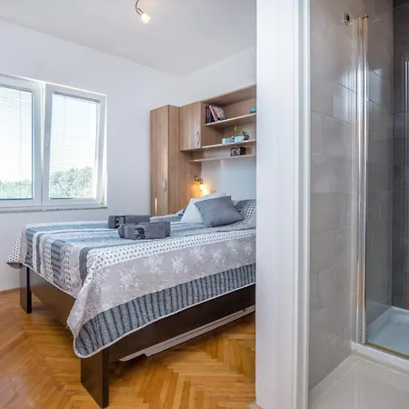 Apartment With A Parking Space - 18532 Vir