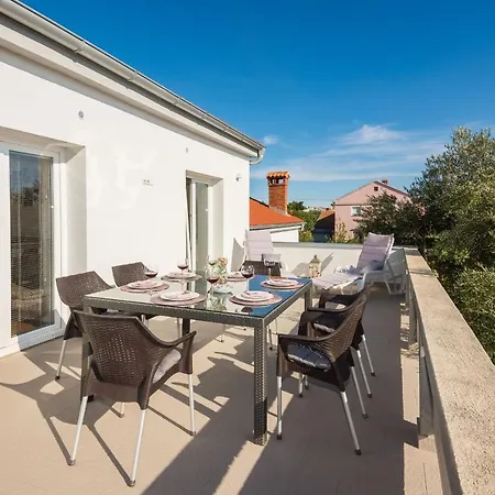 With A Parking Space - 18532 Apartment Vir